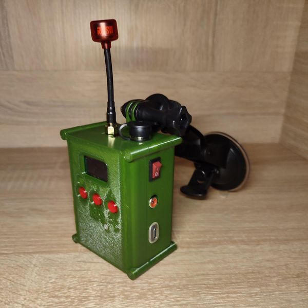 Детектор OWL 1 Обнаружение FPV -DRONES на частоте 5,3 ГГц - 5,9 ГГц, Bluetooth, интеграция с HRB, + монитор 4'3 дюйма для вывода видео, + монтаж на ветровом стекле 11789309 фото