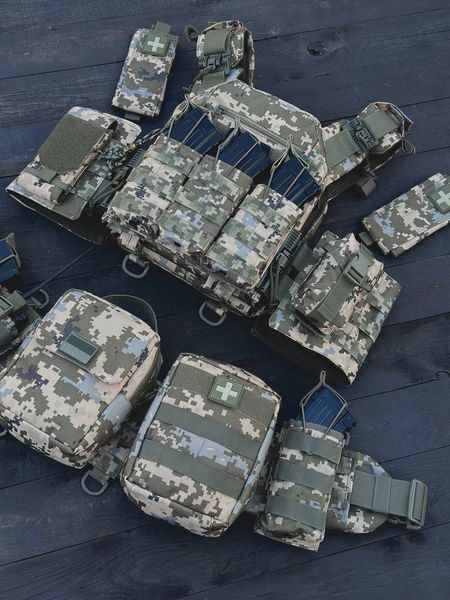 Модернізована плитоноска Gen.9 "PRO" +РПС з кишенею під балістичний пакет +12 підсумків 1312246 фото