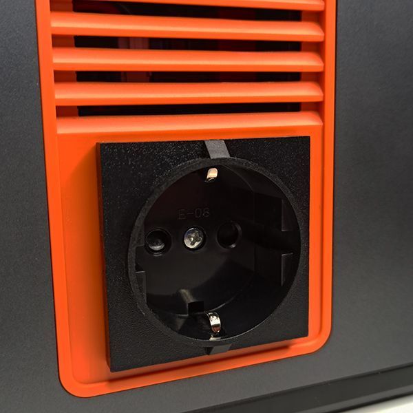 Портативна зарядна станція 300W MegaPower 38270151 фото
