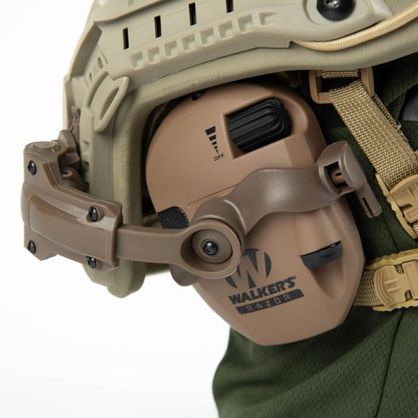 Комплект: шолом Fast Helmet NIJ IIIA + наушники Walkers Razor Slim с чебурашкой + кавер Мультикам Плитоноска М7 (Мультикам) +7 підсумків Керамічні плити 6-го класу захисту 54312354 фото